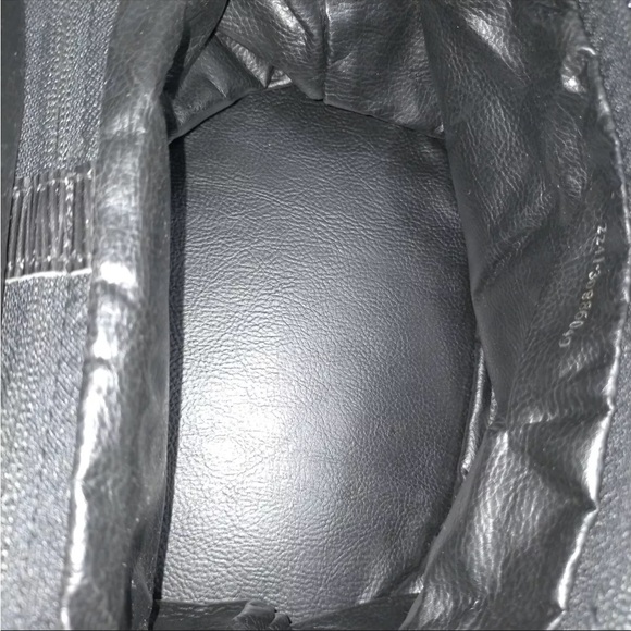 Authentic Fendi Zucca Vanity Bag - Picture 8 of 9